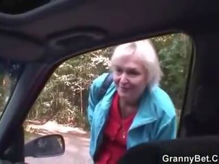 Car Driver Bangs Old hooker